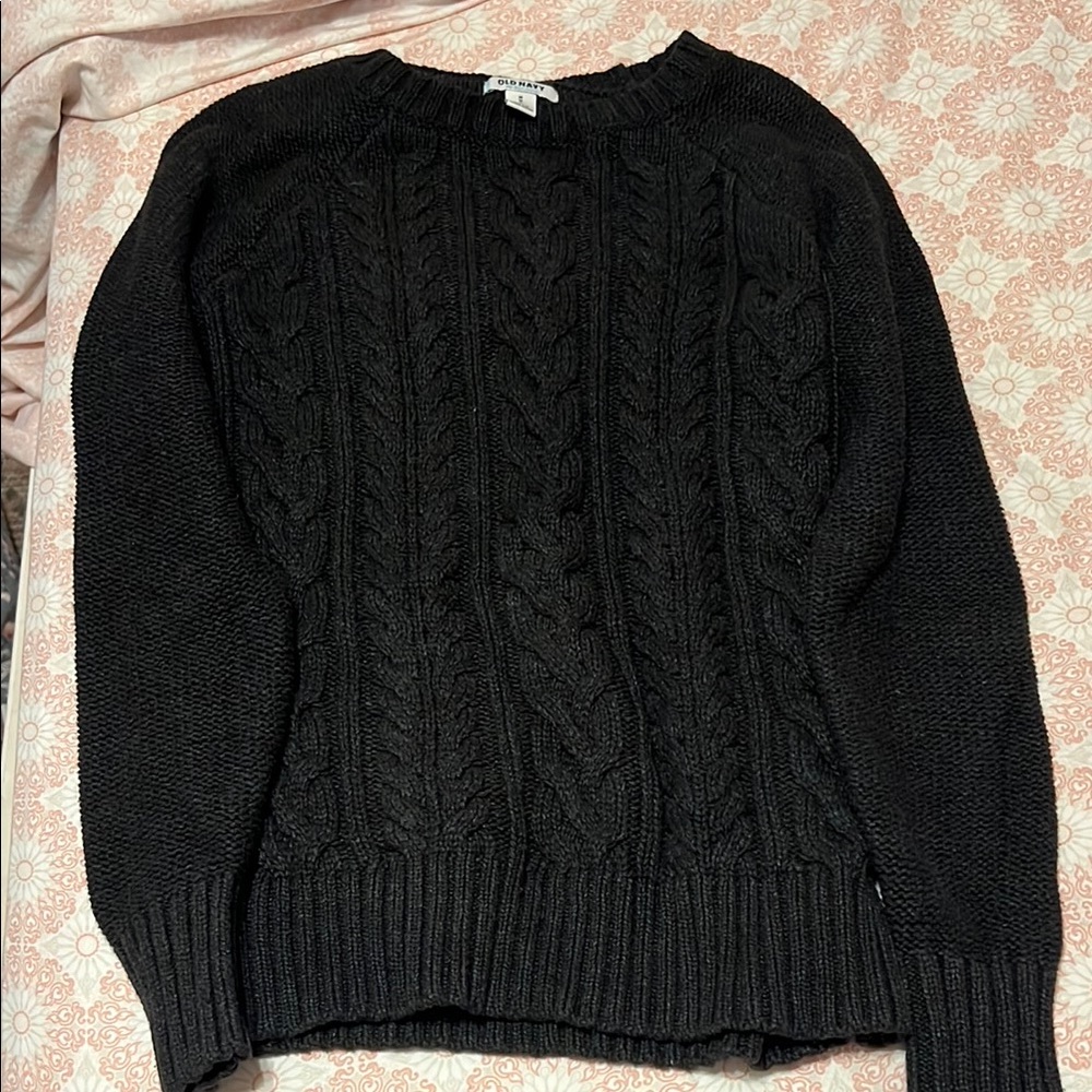 Old Navy Black Crew Neck Cable Knit Sweater